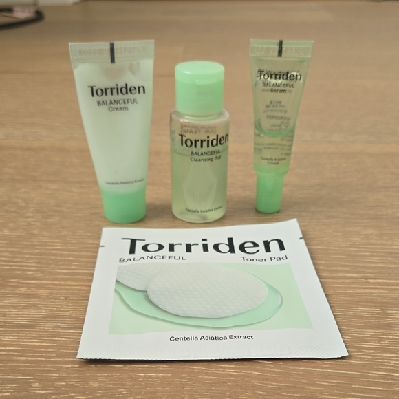 Torriden Balanceful Sample Set - Picture 1 of 1